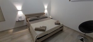 1 habitación, cuna de viaje, wifi gratis y ropa de cama 