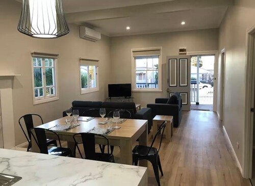 Eton Cottage: Central Boutique Stay