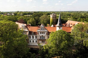 Exterior - Schlosshotel Schkopau (Schkopau)
