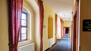 Unclassified image, 2 of 32, button - Schlosshotel Schkopau (Schkopau)