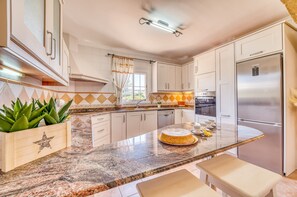 House | Private kitchen