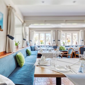 Der serveres morgenmad, frokost og aftensmad