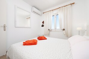 2 Schlafzimmer, Bügeleisen/Bügelbrett, Reisekinderbett, kostenloses WLAN