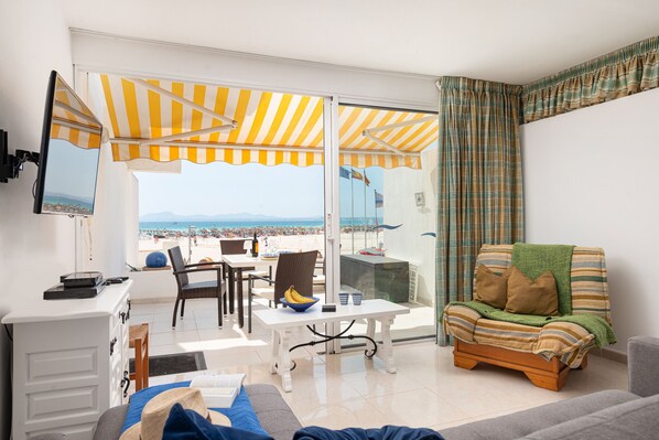 Smart-TV og DVD-spiller