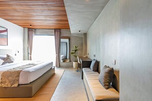 4 bedrooms, in-room safe, iron/ironing board, free WiFi - 4-bedroom villa in serene Bali with AC, WiFi. Enjoy paradise (Bali)