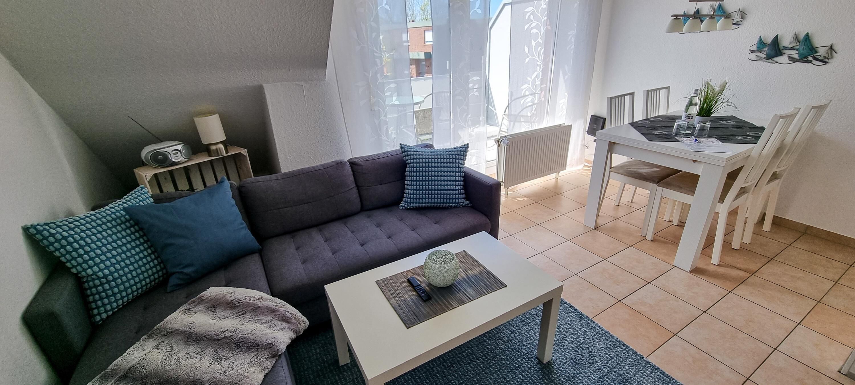 Vacation Apartment Near The Beach In Norddeich With Balcony - Juist