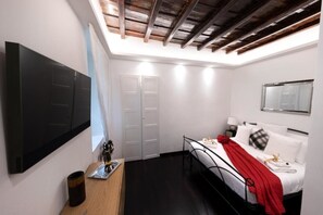 1 camera, Wi-Fi, lenzuola