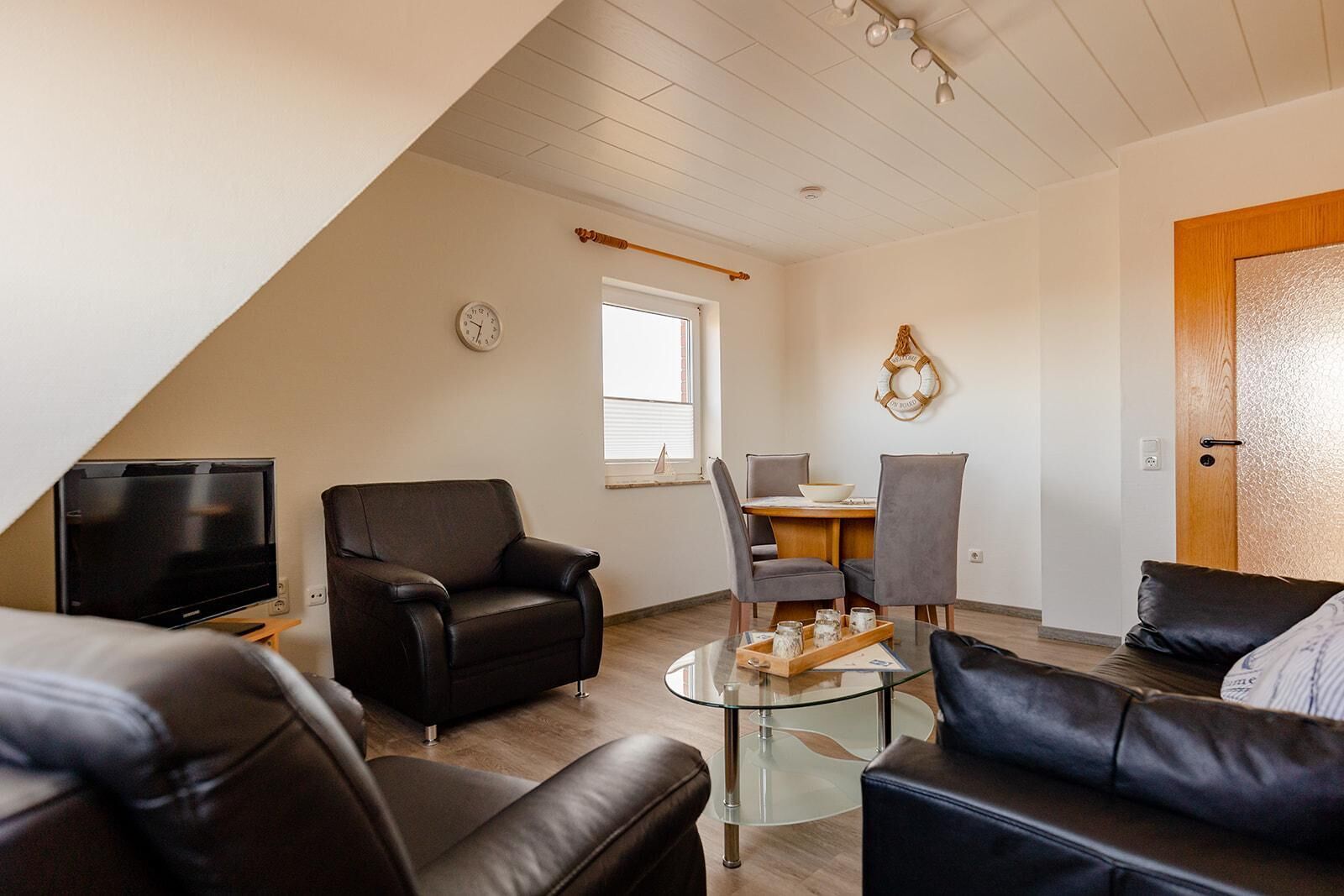 Helle Ferienwohnung Mit Ausblick, 400 M Zum Strand - Norderney