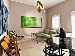 Télévision à écran plat