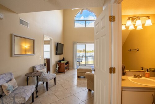 Crystal River Waterfront, Pool, Tennis,Pvt.Boat Slip, Sleeps6, DogOk