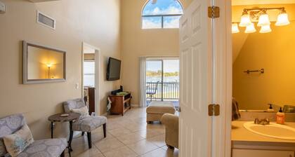 Crystal River Waterfront, Pool, Tennis,Pvt.Boat Slip, Sleeps6, DogOk