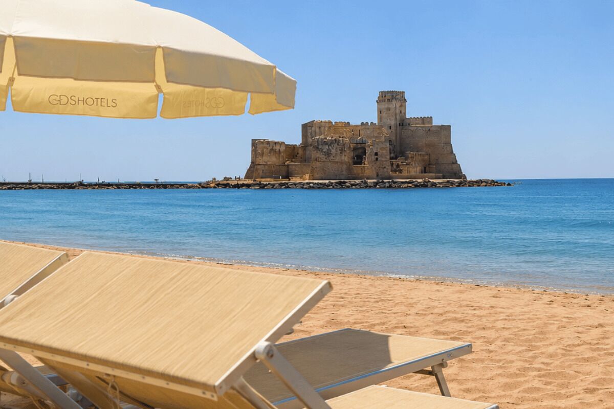 Private beach nearby, sun loungers, beach umbrellas, beach towels