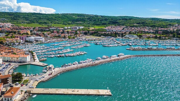 Marina