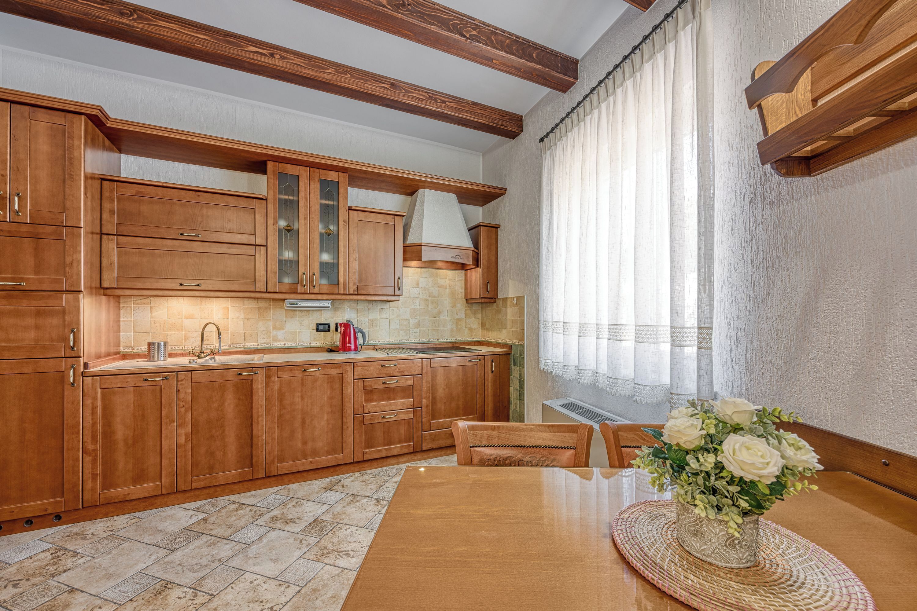 Fridge, stovetop, coffee/tea maker, cookware/dishes/utensils