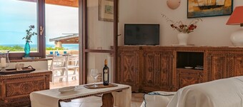 3-bedroom house in fantastic Stintino facing La Pelosa beach with AC