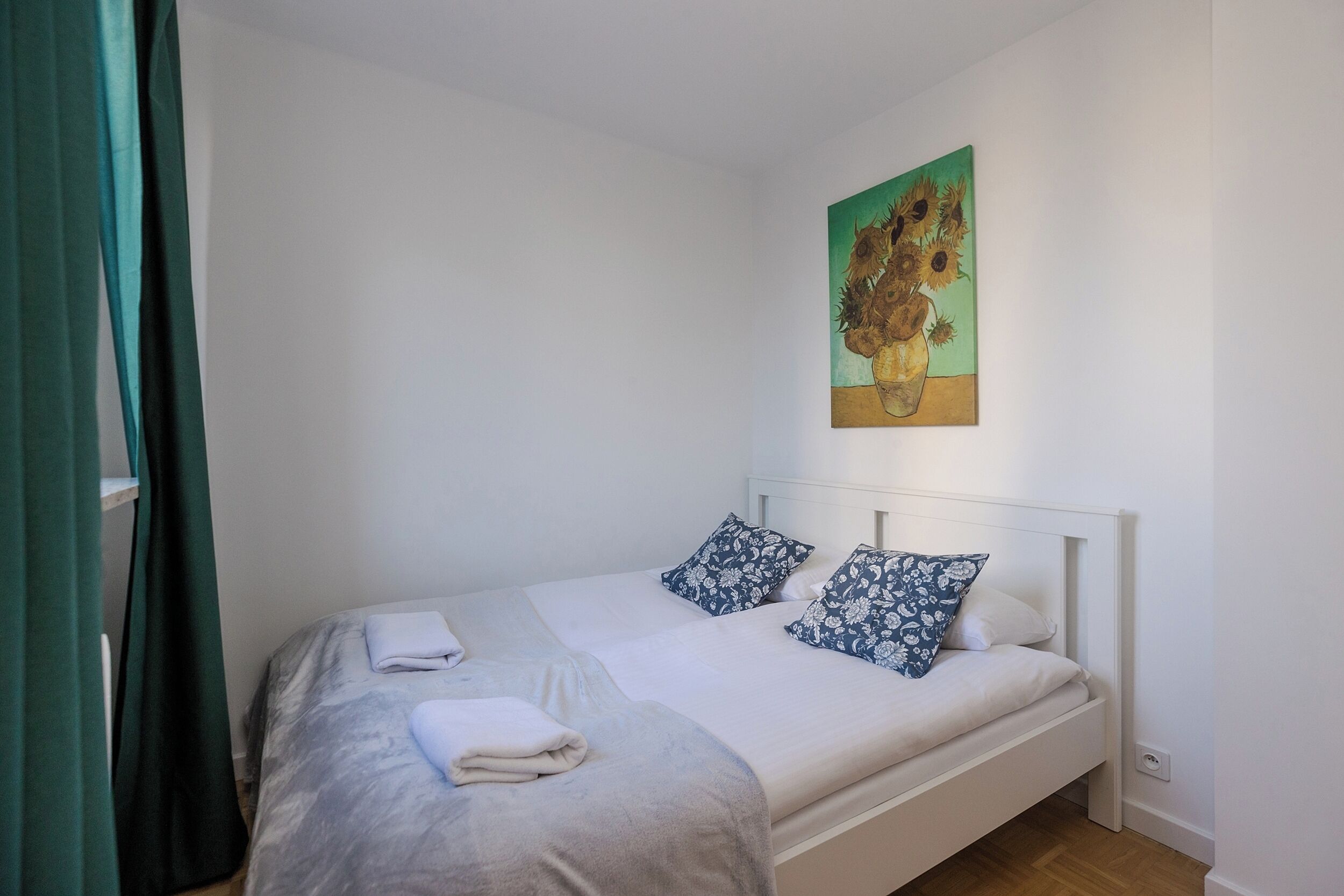 2 bedrooms, soundproofing, iron/ironing board, free WiFi