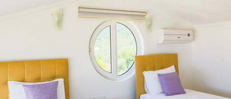 4 Schlafzimmer, Bügeleisen/Bügelbrett, WLAN, Bettwäsche