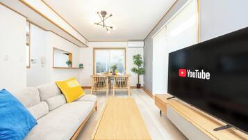Villa, Partial Sea View | 1 bedroom, blackout curtains, iron/ironing board, free WiFi
