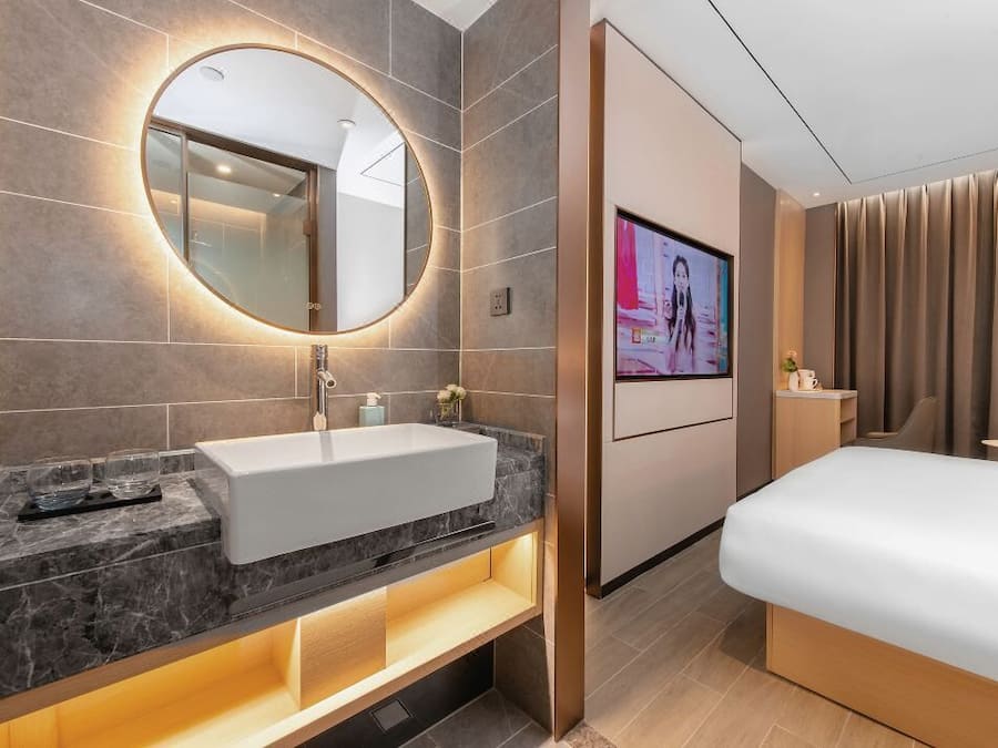 Economy tweepersoonskamer | Luxe beddengoed, pillowtop-bedden, gratis wifi