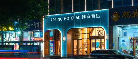 Fachada de la propiedad