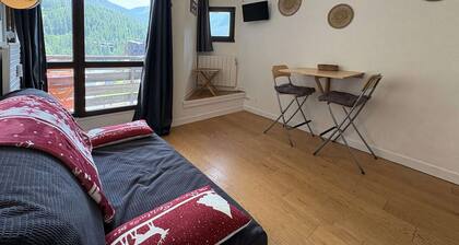 Ski-in/out studio, balcony, 2 pers, Les Orres
