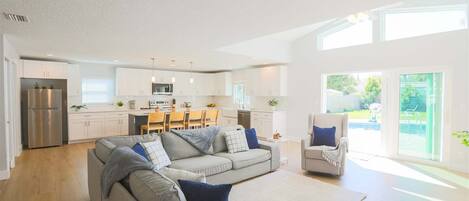 Televisión, oficina