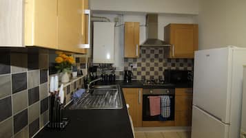 Shared fridge, microwave