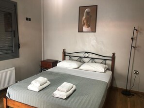 Appartement, roken | 2 slaapkamers, geluiddichte muren