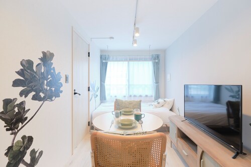 RIZOTIA HAKUSAN by Tranova