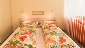 Unclassified image, 3 of 11, button - Beautiful apartment for 3 guests with WIFI, TV and balcony (Leukerbad)