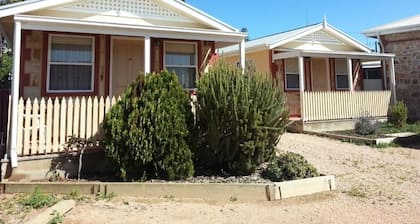 Sonbern Lodge Motel