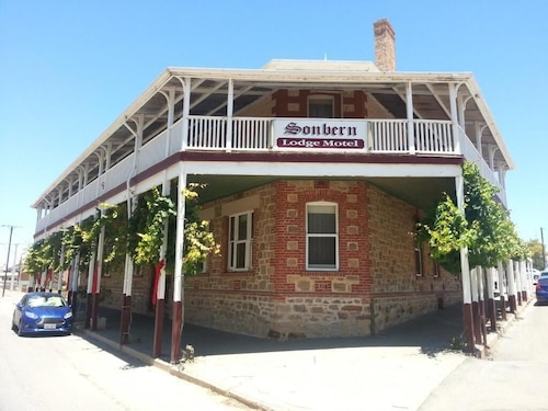 Sonbern Lodge Motel
