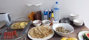 Free daily full breakfast