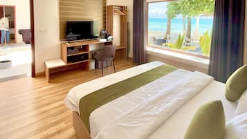 Deluxe Double or Twin Room, 1 Bedroom, Sea View | In-room safe, desk, laptop workspace, soundproofing