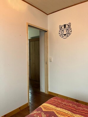 3 chambres, lit parapluie, Wi-Fi gratuit, draps fournis