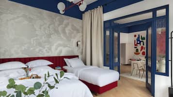 Apartamento superior, 2 quartos, vista para a cidade | 2 quartos, ferros/tábuas de passar roupa, Wi-Fi de cortesia