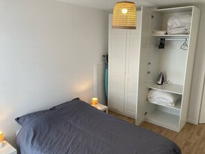 1 bedroom, iron/ironing board, bed sheets