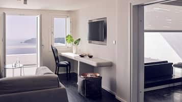 Minibar, in-room safe, soundproofing, iron/ironing board