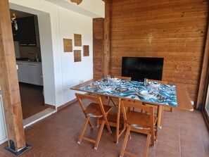 Dining - A Casa di Marco – With Garden and Kitchen, Just 5 Minutes from Salerno (Salerno)