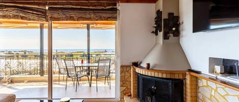 公寓 | 2 多间卧室、办公桌、高速上网