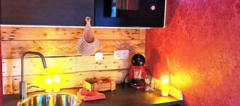 Romantic wellness guesthouse with sauna, whirlpool and jacuzzi!