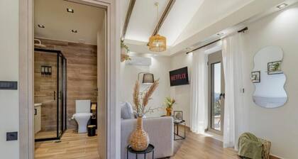 Urban Mountain Retreat in Kroustas village.