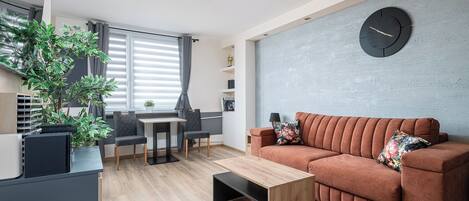 Estudi en suite Comfort | Planxa i posts de planxar i wifi gratuïta