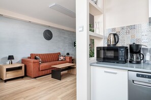 Comfort-studiosviitti | Yksityinen keittonurkkaus | Vedenkeitin, leivänpaahdin