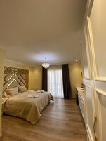 Comfort Double Room, Balcony | Soundproofing, free WiFi