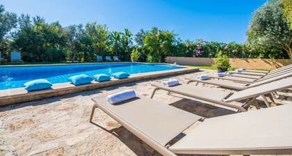 8 Person Country House in Pollensa