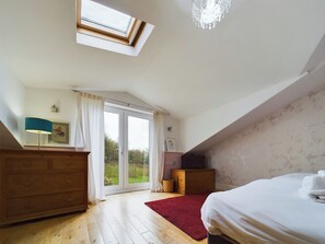 Huis | 6 slaapkamers, een strijkplank/strijkijzer, gratis wifi, beddengoed