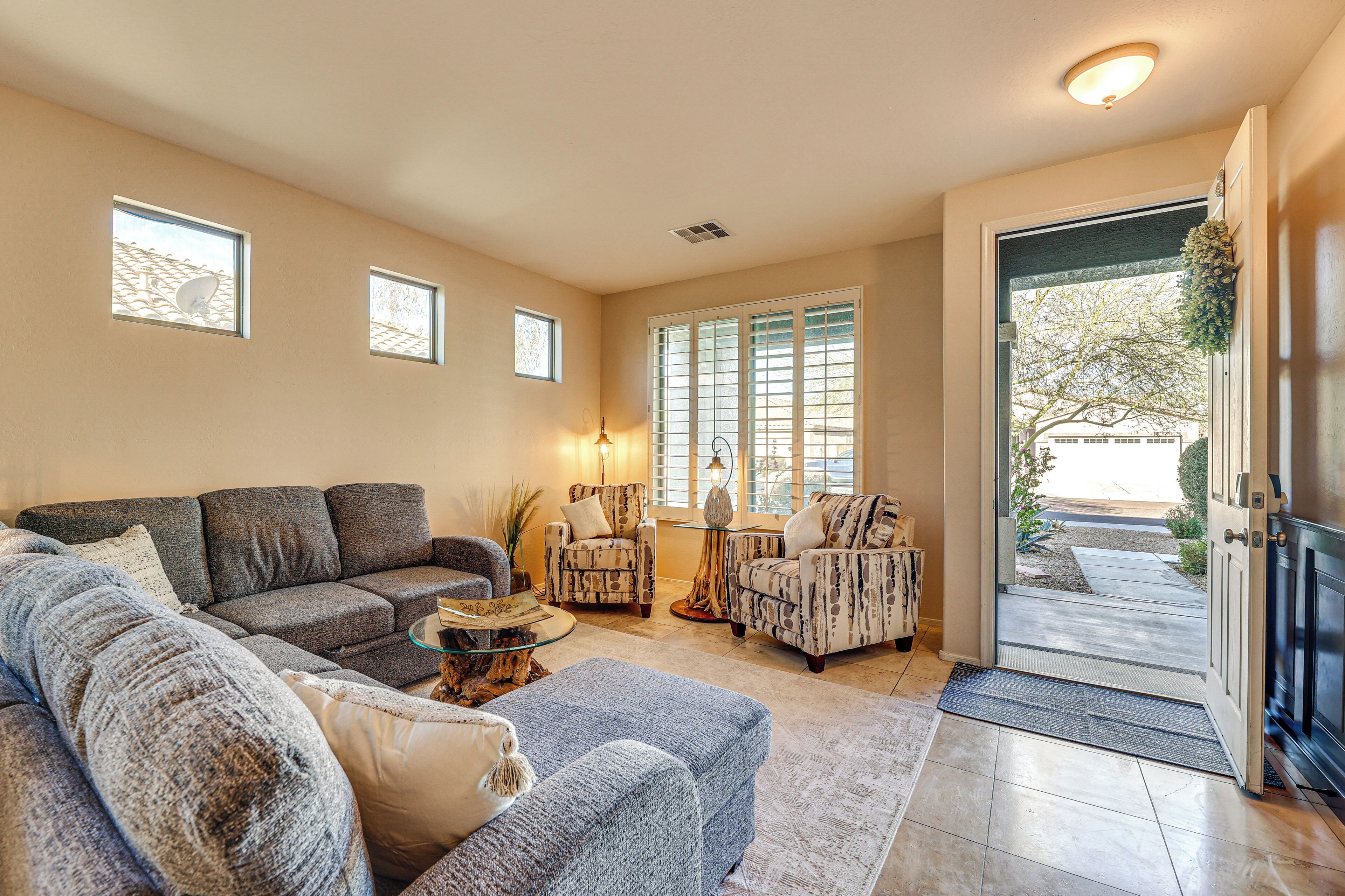 House (3 Bedrooms) | Interior