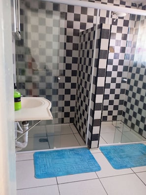 Shower, toilet paper