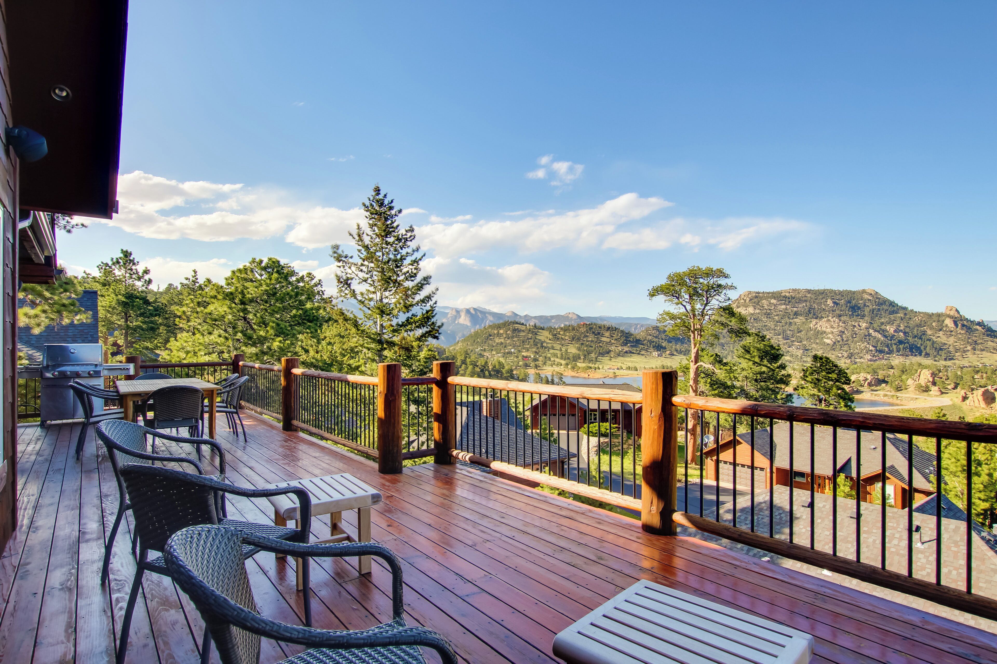 Talo (4 Bedrooms) | Sisätilat